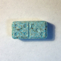 peach Catastrophic catalog DrugsData.org (was EcstasyData): Test Details : Result #3761 - Turquoise  Domino, 3761 (m)
