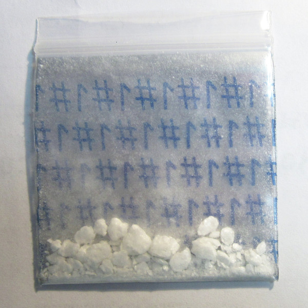 4853_master_fish_scale_cocaine_detail1_lg6.jpg